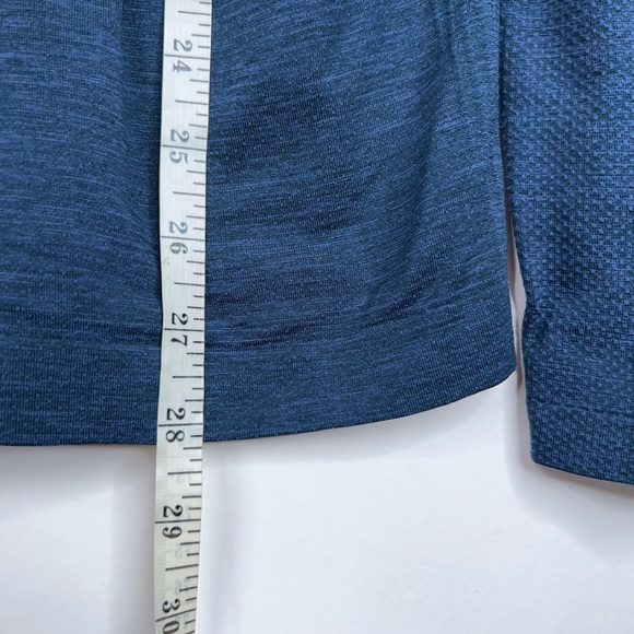 Lululemon Half Zip Navy Blue Long Sleeve Top Metal Vent Tech Pullover Medium - Picture 10 of 10